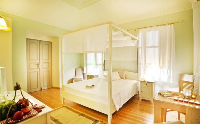 Фото отеля Markezinis Suites 