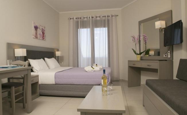 Фото отеля Christina Beach Hotel