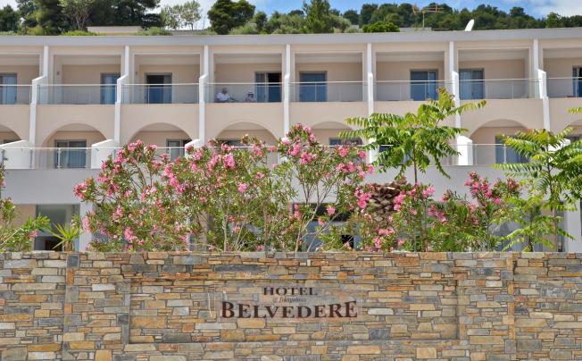 Фото отеля Belvedere Hotel & Suites