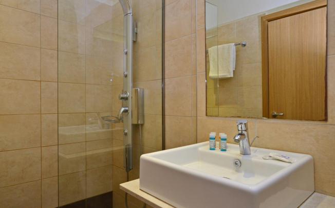 Фото отеля Belvedere Hotel & Suites