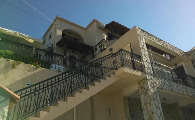 Фото отеля NIRIIDES APARTMENTS ASSOS