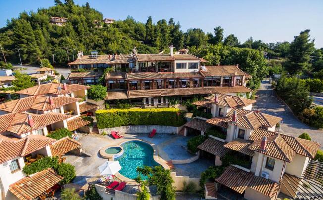 Фото отеля Akritas Ef Zin Villas & Suites