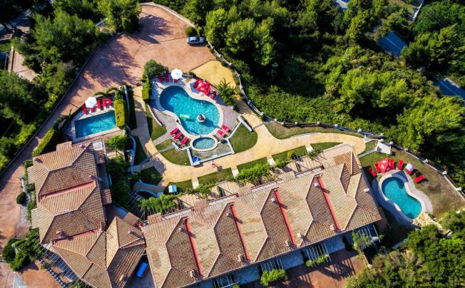 Фото отеля Akritas Ef Zin Villas & Suites