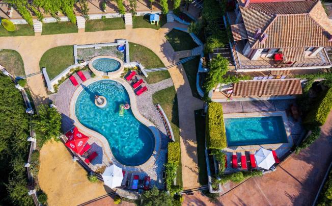 Фото отеля Akritas Ef Zin Villas & Suites