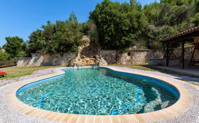 Фото отеля Akritas Ef Zin Villas & Suites