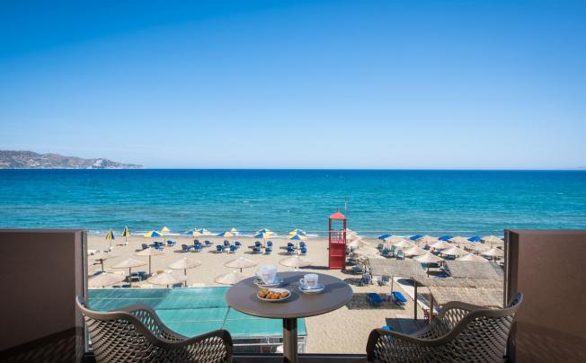 Фото отеля Yianna Caravel Hotel