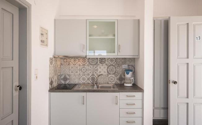 Фото отеля KRISTALL SUITES HOTEL