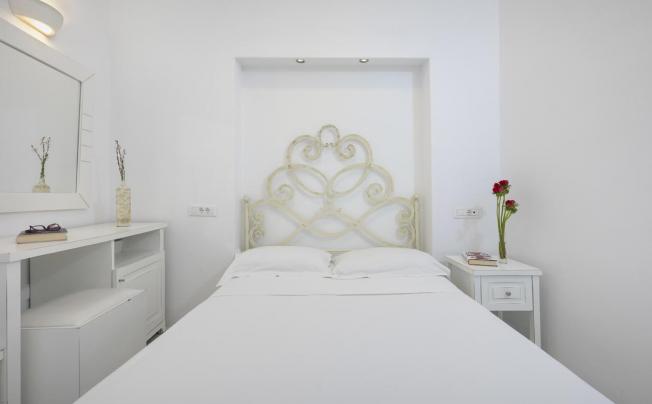 Фото отеля Carbonaki Hotel