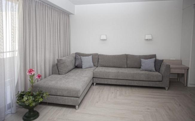 Фото отеля Eleonora Hotel Apartments