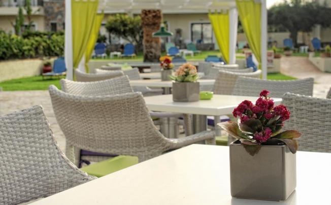 Фото отеля Kristalli Hotel Apartments