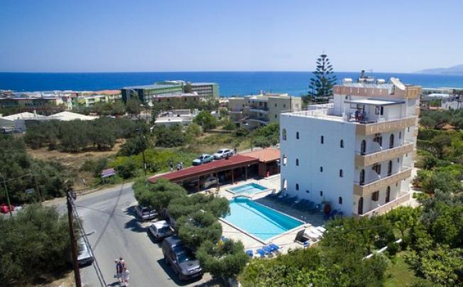Krits Hotel Apartments (ex. Konstantinos House Apartments)