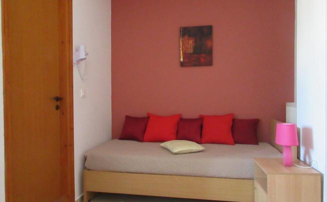 Фото отеля Emi Apartments