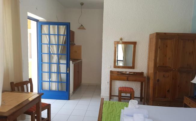 Фото отеля LITTLE BAY APARTMENTS