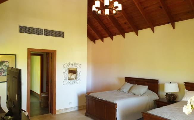 Фото отеля VILLA BONITA