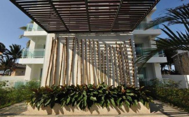 Фото отеля WATERMARK LUXURY OCEANFRONT RESIDENCES