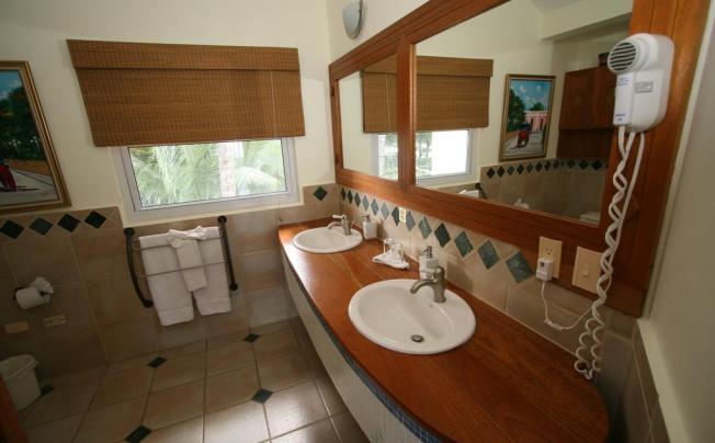 Фото отеля VELERO BEACH RESORT 