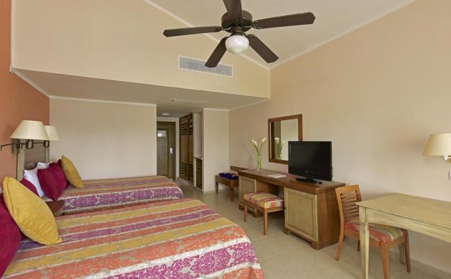 Фото отеля Iberostar punta cana