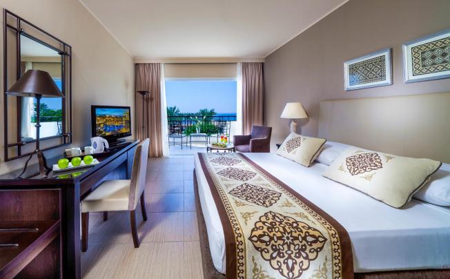 Фото отеля Jaz Fanara Resort & Residence