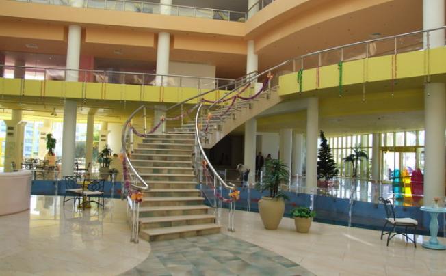 Фото отеля Raouf Hotels International Sun