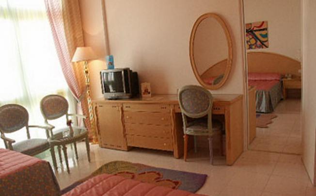 Фото отеля Raouf Hotels International Sun