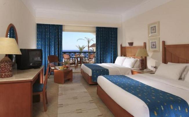 Фото отеля Coral Beach Resort Montazah