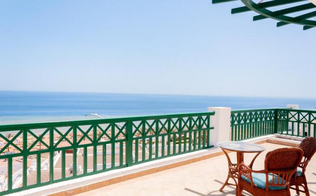 Фото отеля Coral Beach Resort Montazah