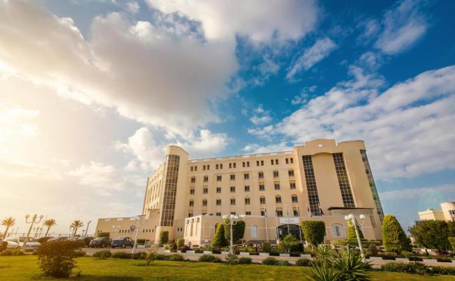 Фото отеля Tolip Family Club Borg El Arab