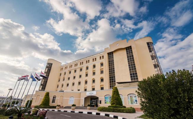 Фото отеля tolip Family Club Borg El Arab