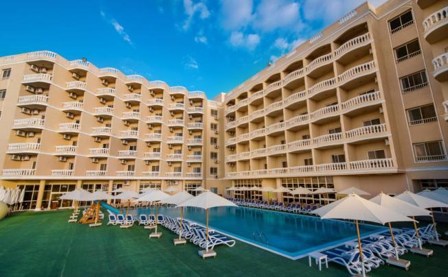 Фото отеля tolip Family Club Borg El Arab