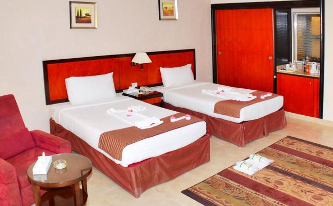 Фото отеля Rehana Royal Beach Resort, Aqua Park & Spa