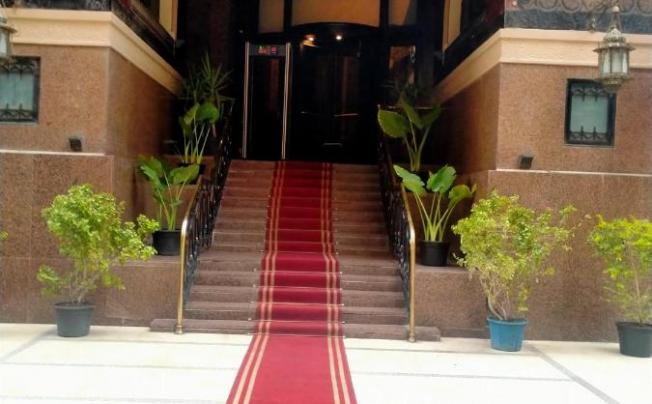 Фото отеля COSMOPOLITAN PLAZA INN