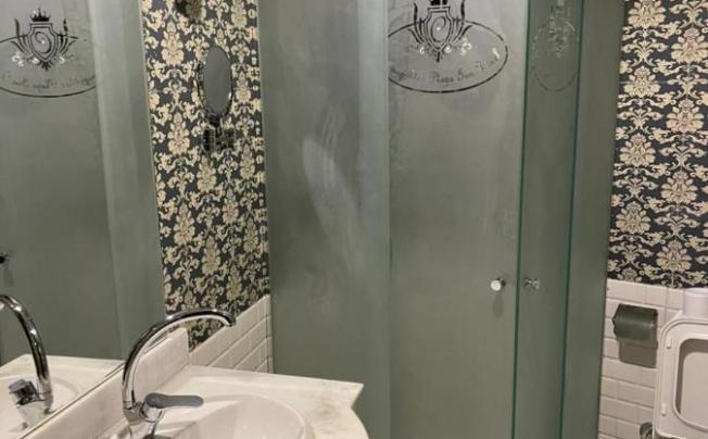 Фото отеля COSMOPOLITAN PLAZA INN