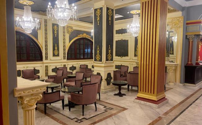 Фото отеля COSMOPOLITAN PLAZA INN