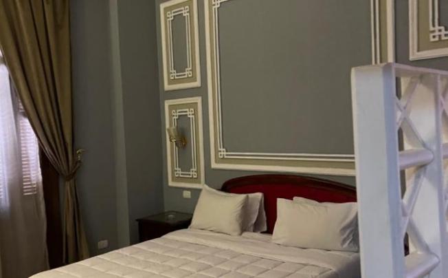 Фото отеля COSMOPOLITAN PLAZA INN