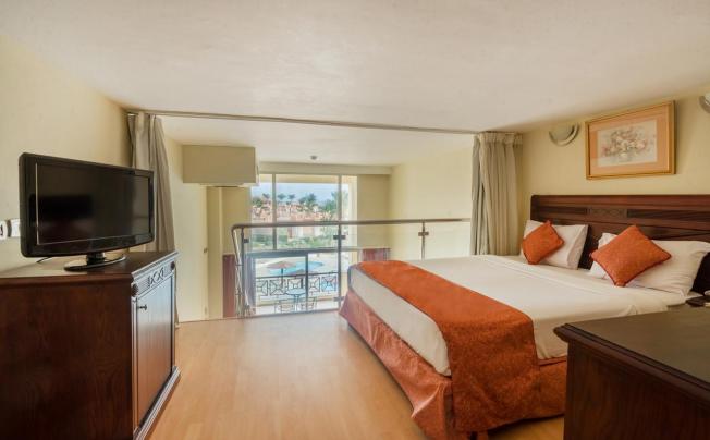 Фото отеля Imperial Shams Abu Soma Resort