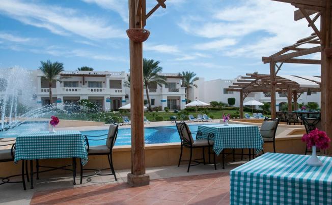 Фото отеля Continental Plaza Beach Hotel