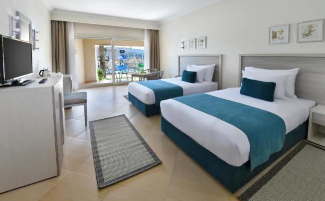 Фото отеля Soly Mar Soma Beach