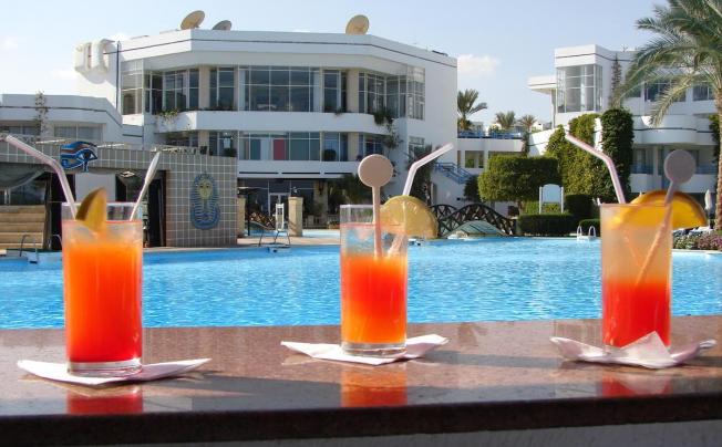 Фото отеля Queen Sharm Resort View & Beach