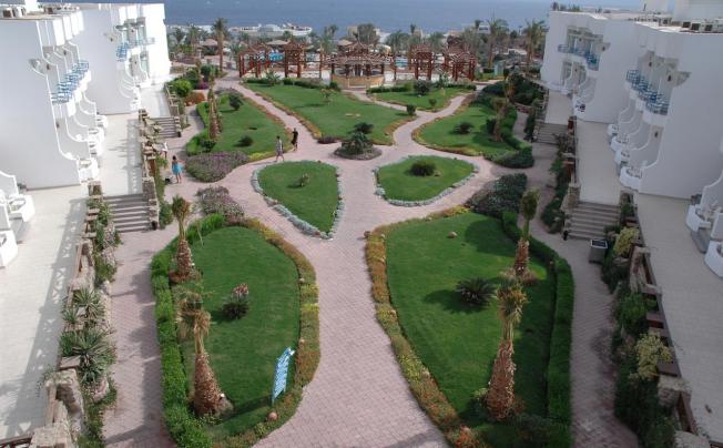 Фото отеля Queen Sharm Resort View & Beach