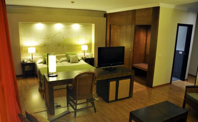 Фото отеля Colon Rambla Hotel