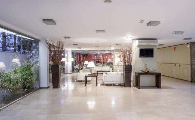 Фото отеля Colon Rambla Hotel