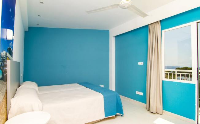 Фото отеля FLORIDITA HOSTEL