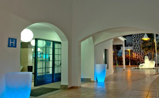 Фото отеля Pueblo Marinero Apartments