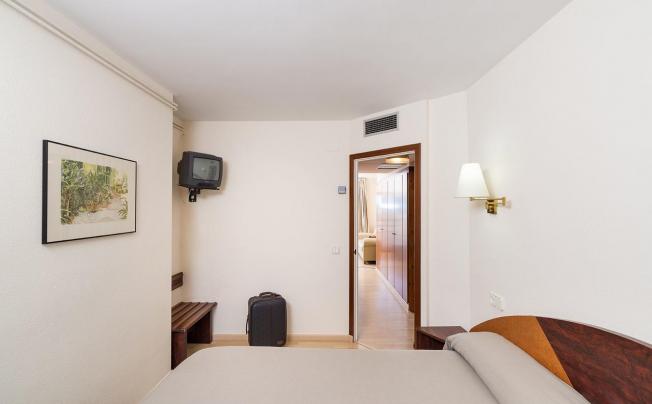 Фото отеля Guitart Gem Wellness & Spa Hotel