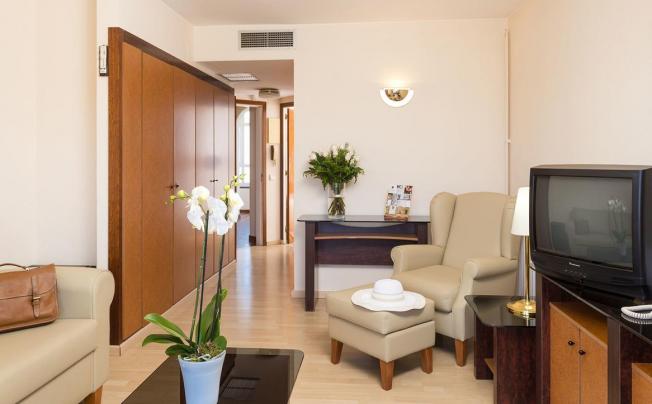 Фото отеля Guitart Gem Wellness & Spa Hotel
