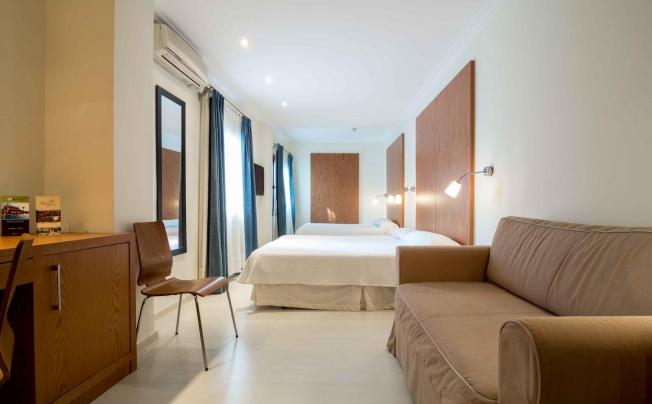 Фото отеля Costa Blanca Hotel