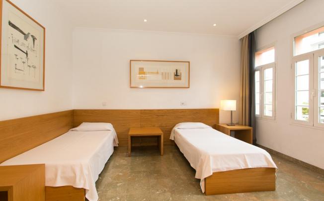 Фото отеля Armadams Hotel