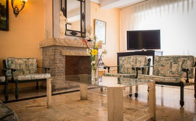 Фото отеля Felipe Ii Hotel
