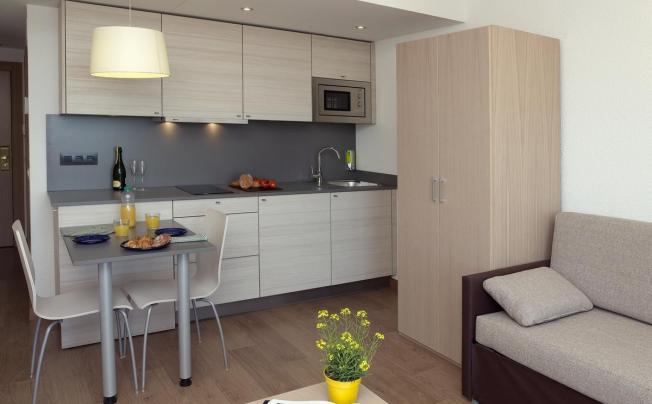 Фото отеля Almirall Apartaments