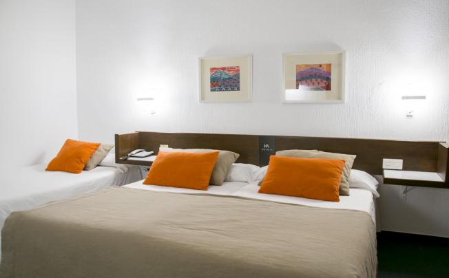 Фото отеля America Igualada Hotel